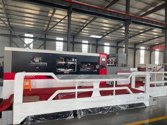 Advanced Automatic Creasing and Die Cutting Machine with Stripping at Affordable